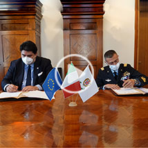 Pres. Solinas firma Poligono Quirra Pres. Solinas firma Poligono Quirra